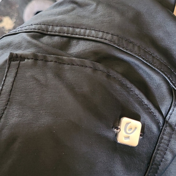 Women's Leather Pants - Picture 3 of 3